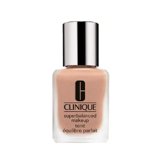 Clinique Superbalanced Makeup - Base Líquida