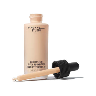 MAC Studio Waterweight Foundation SPF30 - Base Líquida