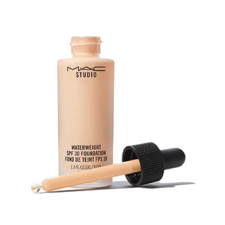 MAC Studio Waterweight Foundation SPF30 - Base Líquida