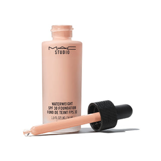 MAC Studio Waterweight Foundation SPF30 - Base Líquida