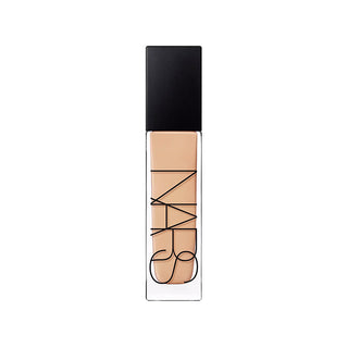 Nars Natural Radiant Longwear Foundation - Makeup Base