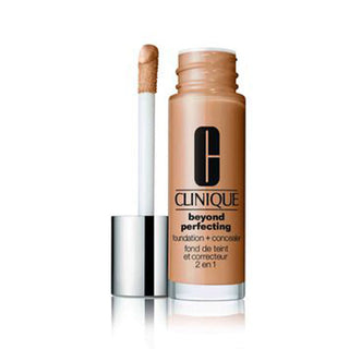 Clinique Beyond Perfecting Base + Corretor